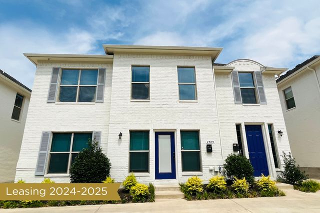 2701 McCart Ave  #201, Fort Worth, TX 76110