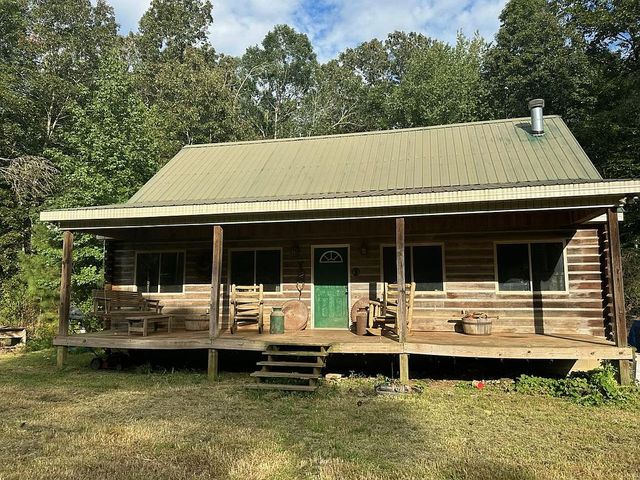 2100 County Road 141, Florence, AL 35633