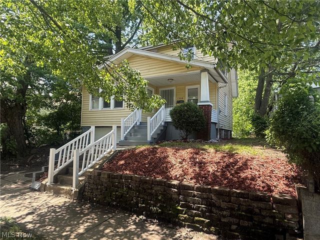 1500 Sweitzer Ave, Akron, OH 44301
