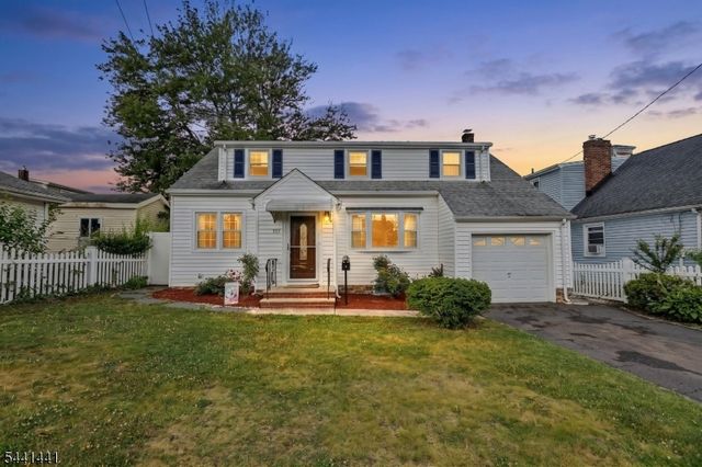 392 Ingall St, Union, NJ 07083