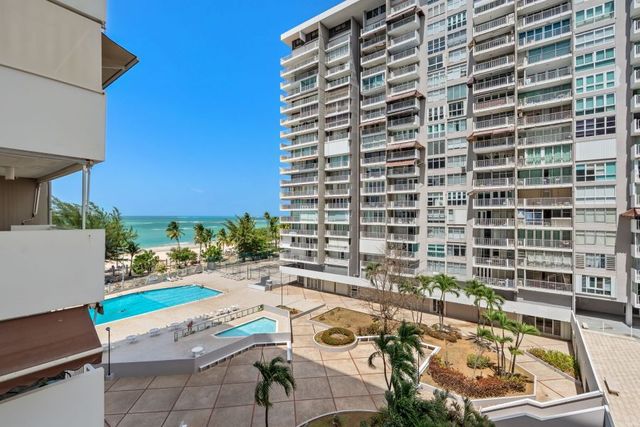 Torre 2 5859 Ave, Carolina, PR 00979