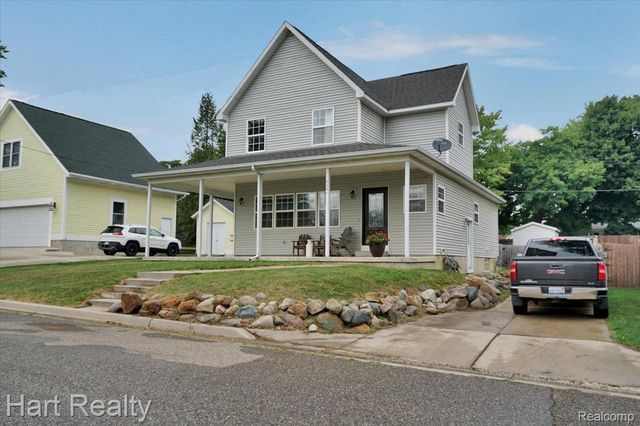 4241 Banker St, North Branch, MI 48461