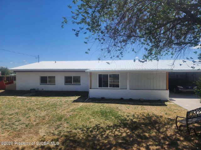 632 State Highway 170, Farmington, NM 87401