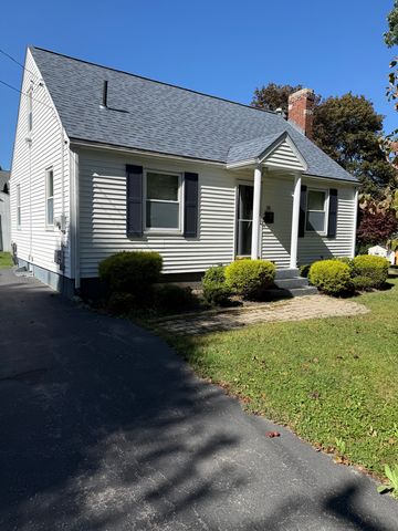 58 Bailey St, Worcester, MA 01602