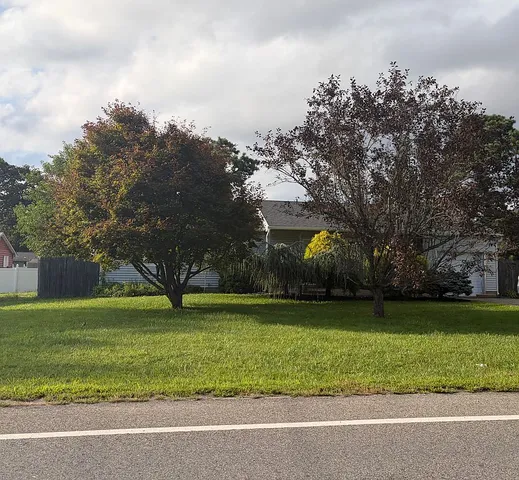 1141 Commonwealth Blvd, Toms River, NJ 08757