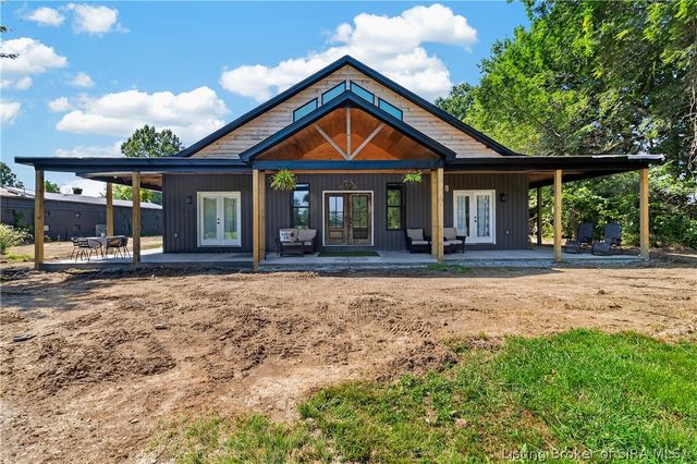 1523 Omega Court, Scottsburg, IN 47170