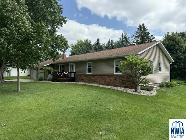 306 11th Ave NE, Sibley, IA 51249