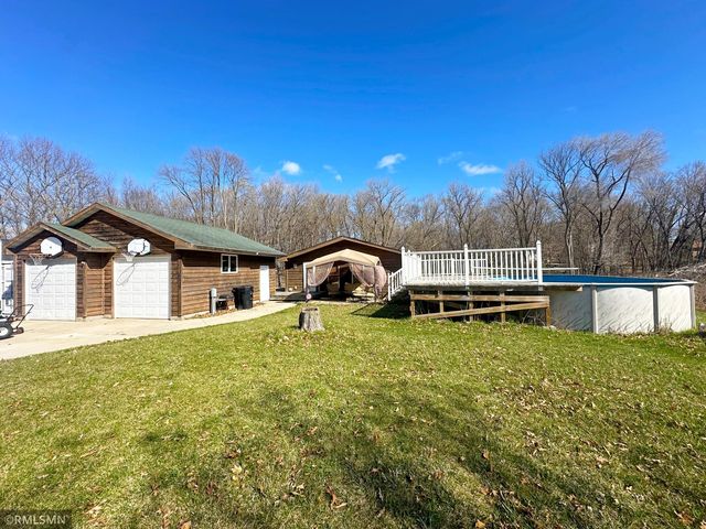 13918 67th St NW, Annandale, MN 55302