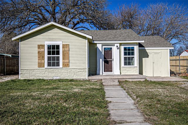 110 W  Anderson St, Weatherford, TX 76086