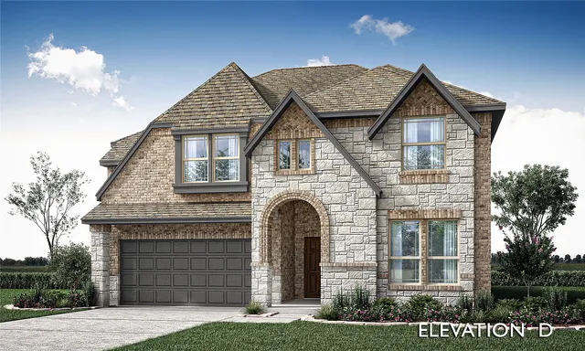 921 River Oaks Dr, Godley, TX 76044