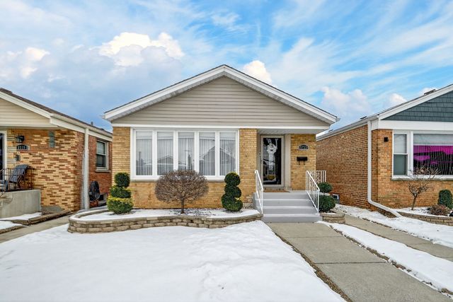5723 S  Melvina Ave, Chicago, IL 60638