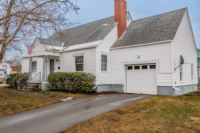 479 Essex Street, Dover Foxcroft, ME 04426