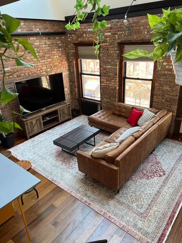 67 5th Ave #3, Brooklyn, NY 11217