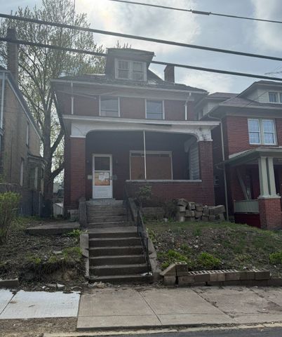 3137 Landis St, Pittsburgh, PA 15204