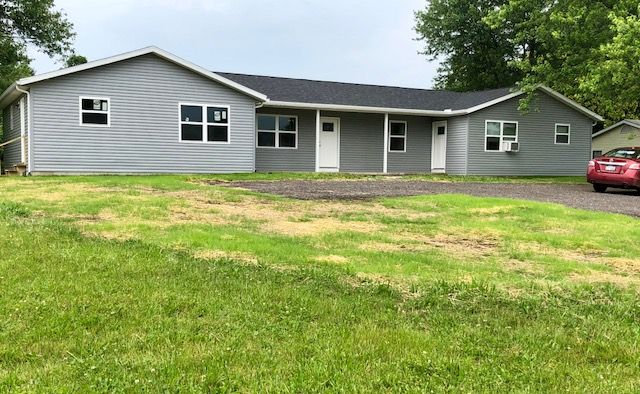 1412 Peachtree Dr, Ashland, OH 44805