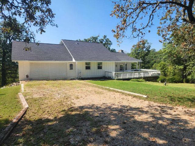 1466 Blackwell Ferry Road, Kirbyville, MO 65679