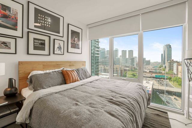 354 N  Union Ave #Penthouse 2/2, Chicago, IL 60661