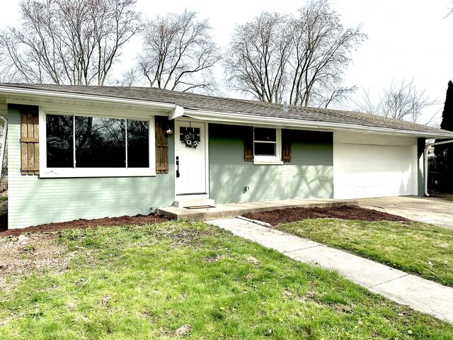 734 W  68th Ave, Merrillville, IN 46410