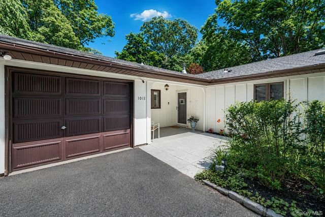 1011 Old Town Road, Coram, NY 11727