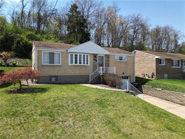 3622 Wallace Dr, Pittsburgh, PA 15227