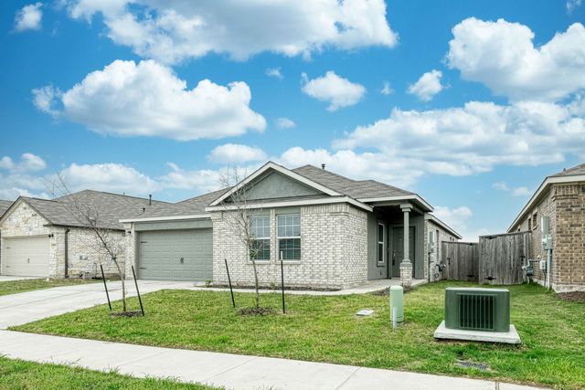 205 Arnage Dr, Hutto, TX 78634