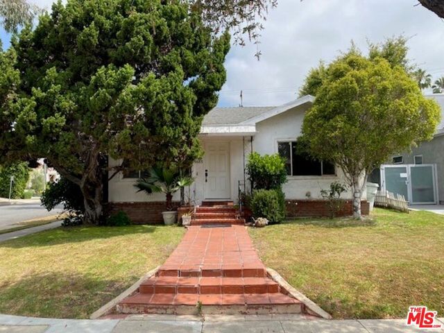 8665 Clifton Way, Beverly Hills, CA 90211