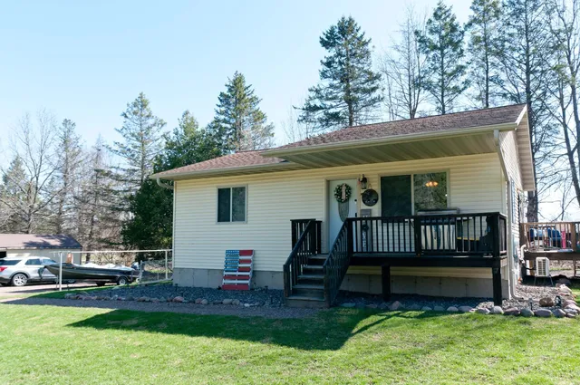 107 S  Morey St, Birchwood, WI 54817