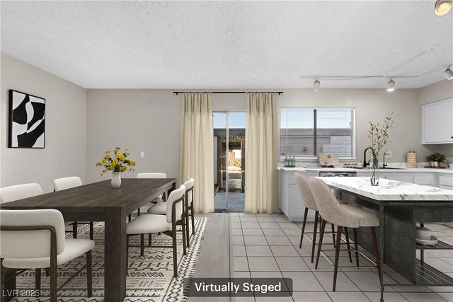 3301 Fairview Ln, Las Vegas, NV 89121