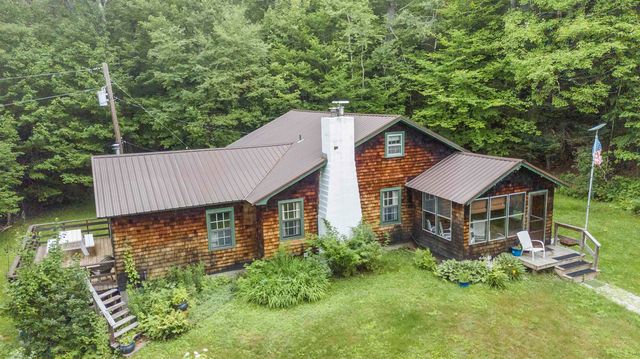 1966 Thompsonburg Road, South Londonderry, VT 05155