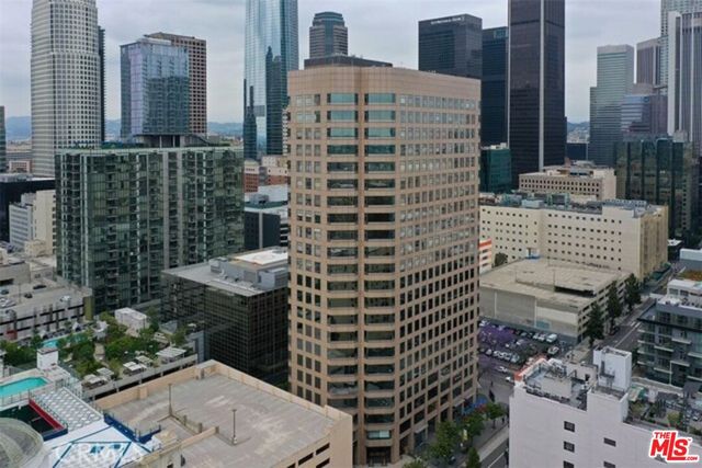 801 S  Grand Ave #1704, Los Angeles, CA 90017