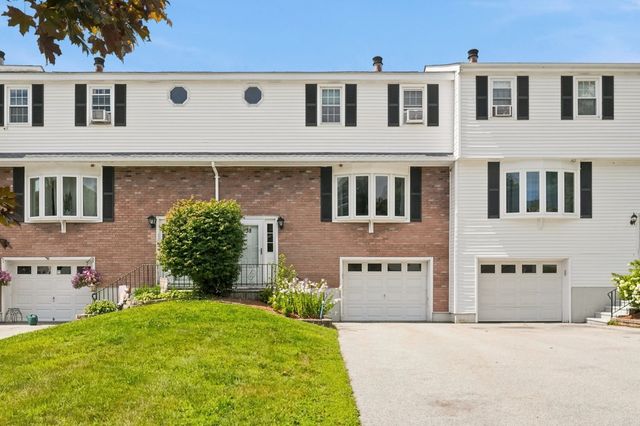 38 Plantation Rd, Oxford, MA 01540