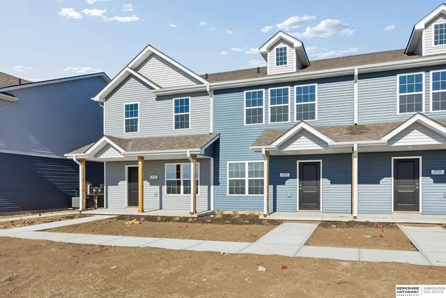 4719 21st Ave, Fremont, NE 68025