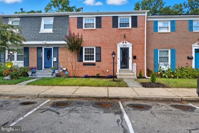 1324 Potomac Heights Dr #42, Fort Washington, MD 20744