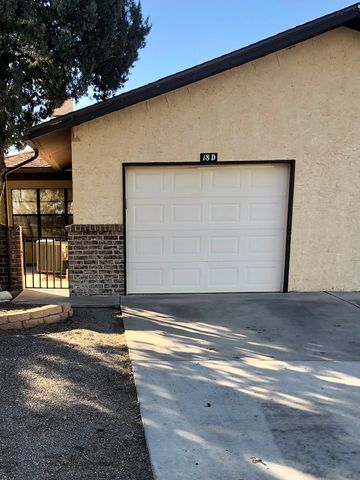 18 Bent Tree Rd, Roswell, NM 88201