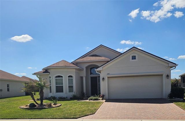 1347 Oakmont Dr, Winter Haven, FL 33884