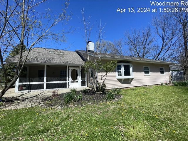 449 Woodmere Rd, Berea, OH 44017