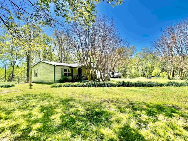 285 Stagg Rd, Oakland, TN 38060