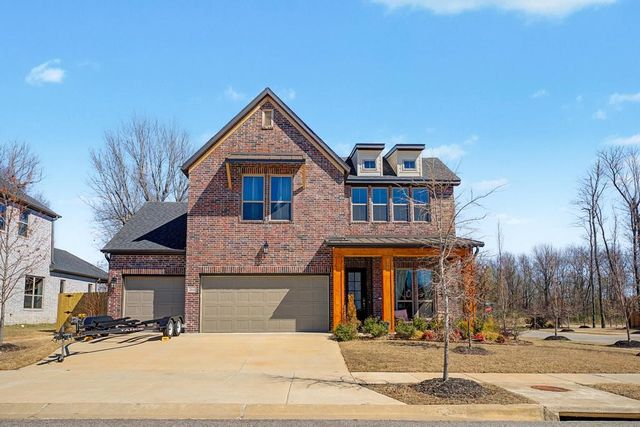 2852 N  Poppy Ln, Fayetteville, AR 72704