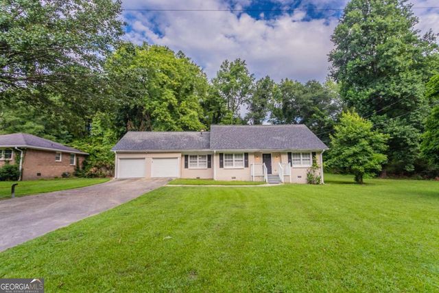 542 Hasty Dr, Lithia Springs, GA 30122