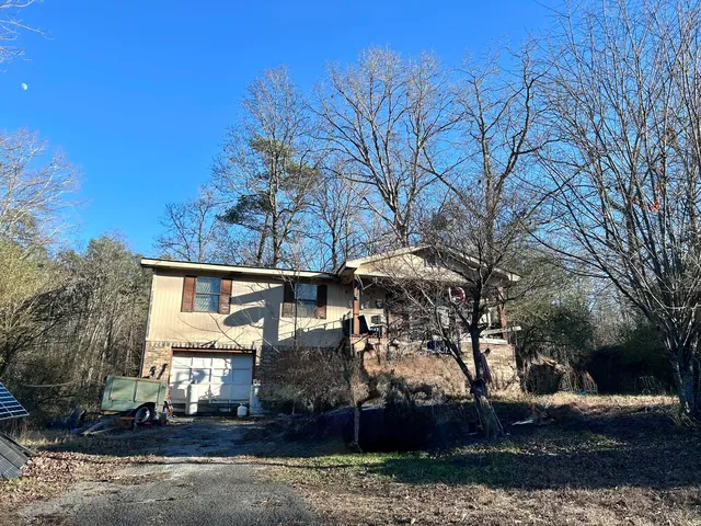 5379 Long Hollow Rd, Rock Spring, GA 30739