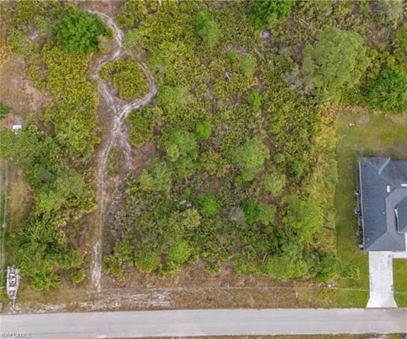 1141 Corry ST E, Lehigh Acres, FL 33974