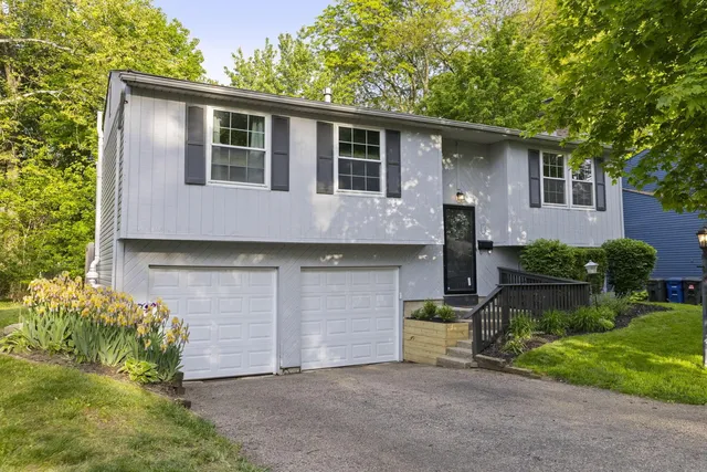 5654 Montevideo Rd, Westerville, OH 43081