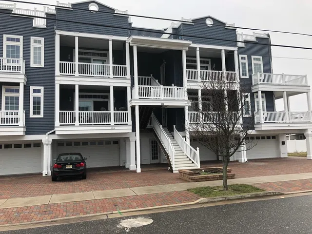 110 E  Walnut Ave #102, North Wildwood, NJ 08260