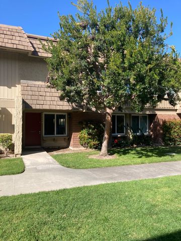 18240 Muir Woods Ct, Fountain Valley, CA 92708