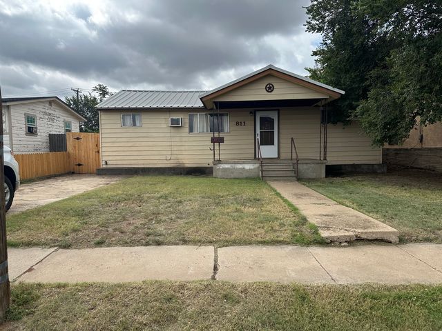 811 W  10th St, Borger, TX 79007