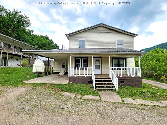 1902 2nd Ave, East Bank, WV 25067