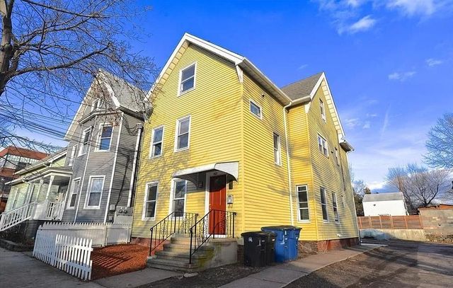 463 Blatchley Ave #2, New Haven, CT 06513