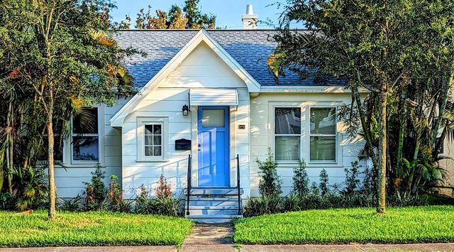 474 30th Ave N, Saint Petersburg, FL 33704