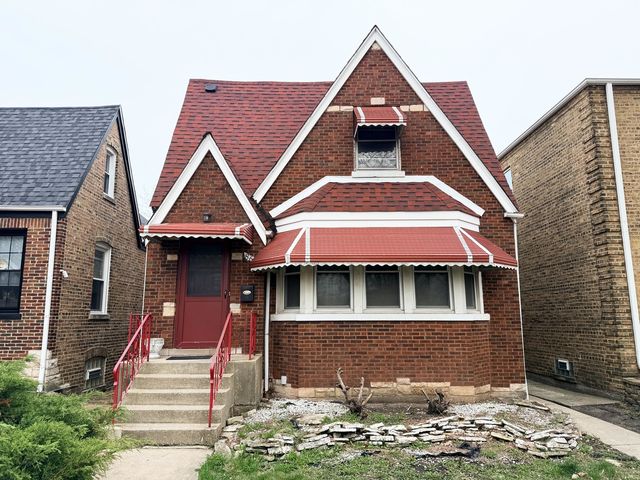 8613 S  Dorchester Ave, Chicago, IL 60619