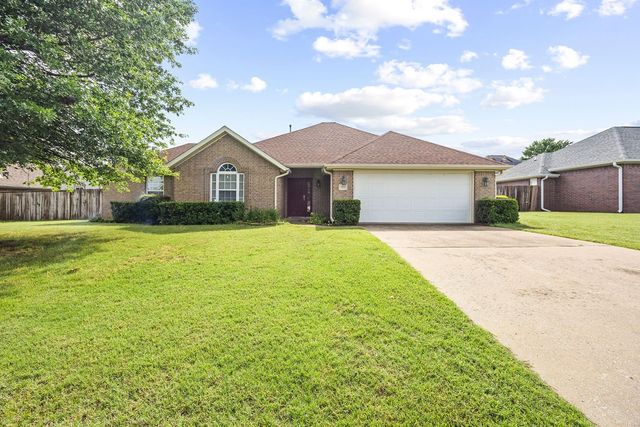 809 Irelan St, Lowell, AR 72745